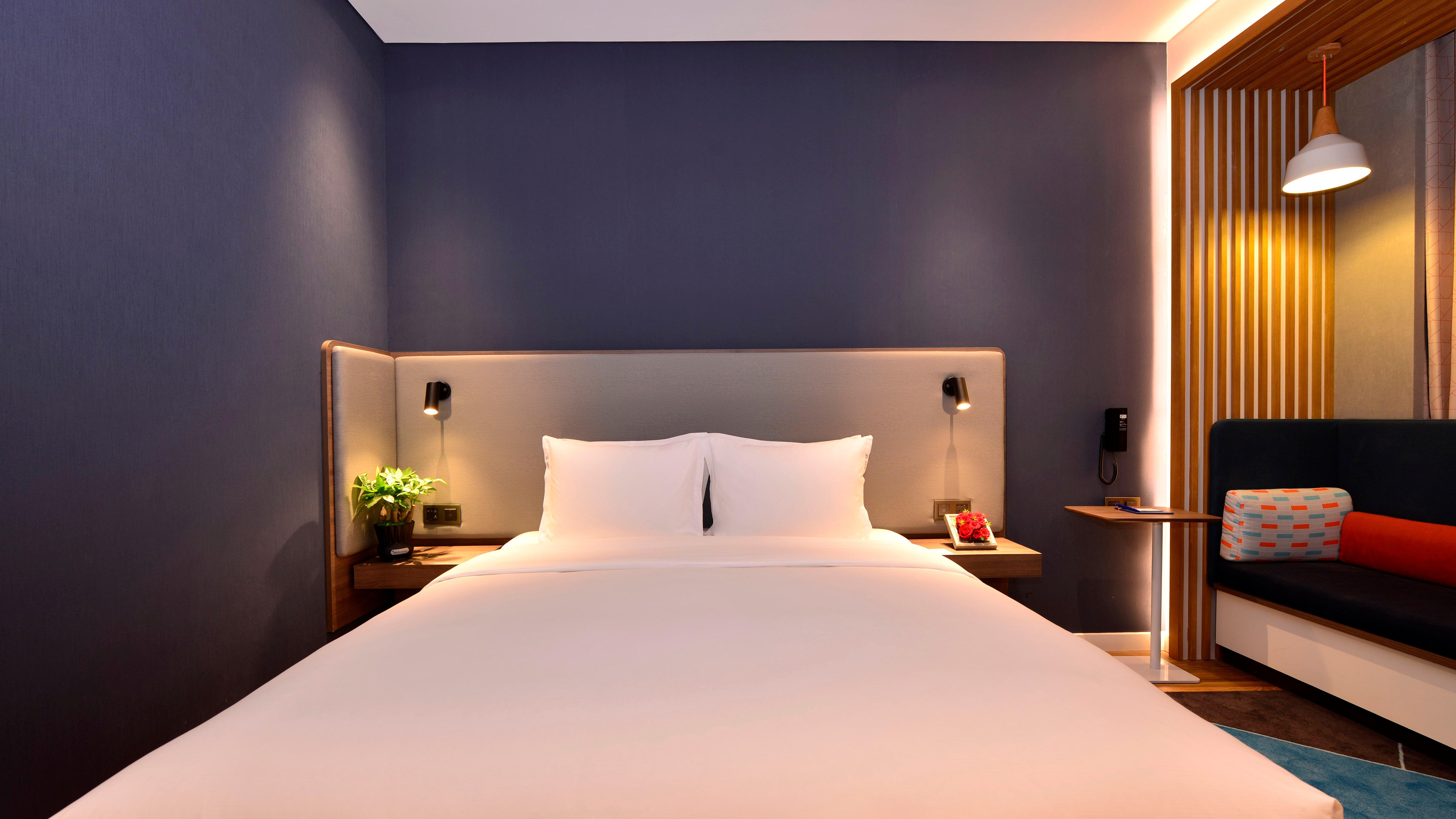 Holiday Inn Express Luanchuan By Ihg Exterior foto