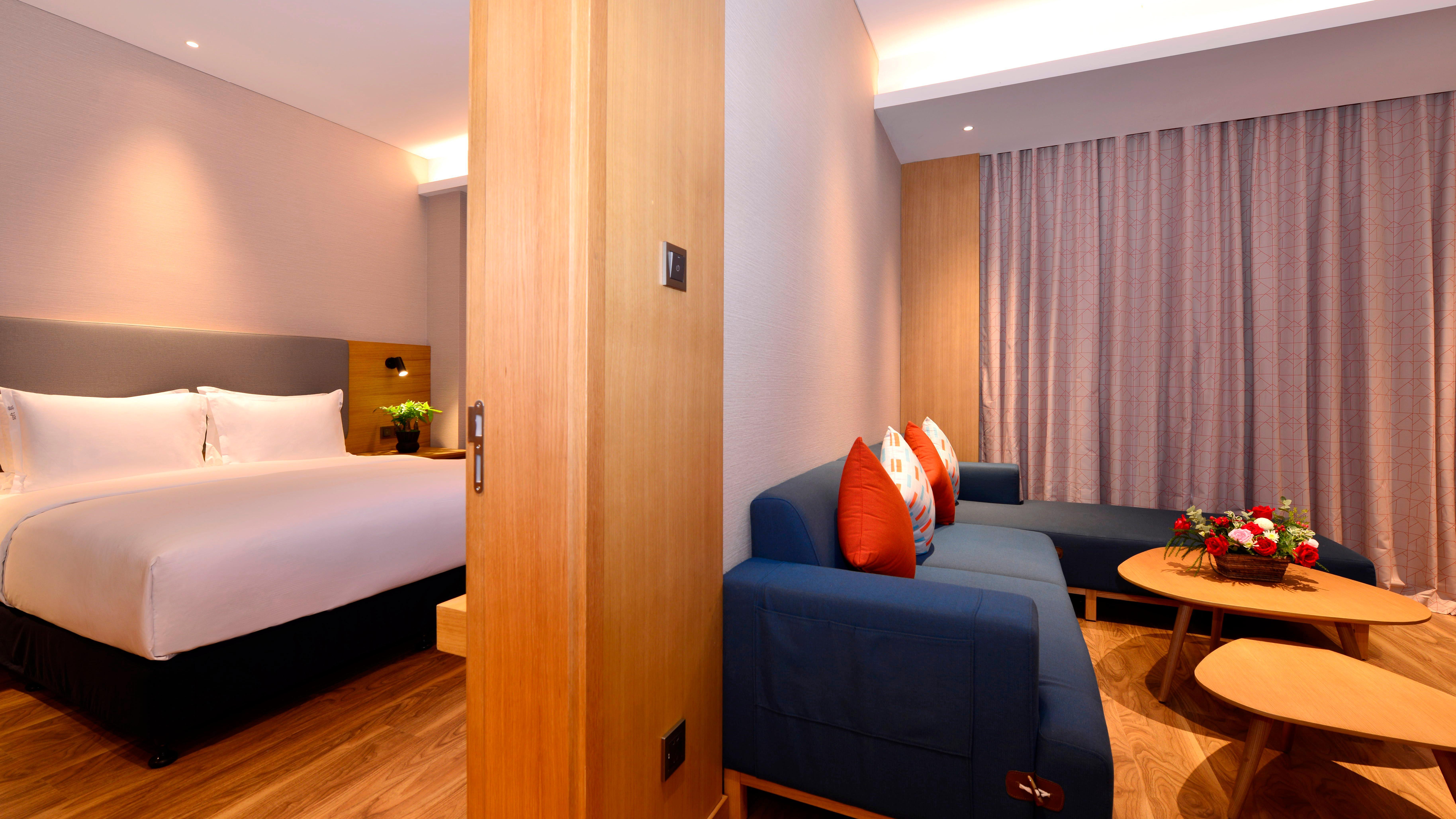 Holiday Inn Express Luanchuan By Ihg Exterior foto